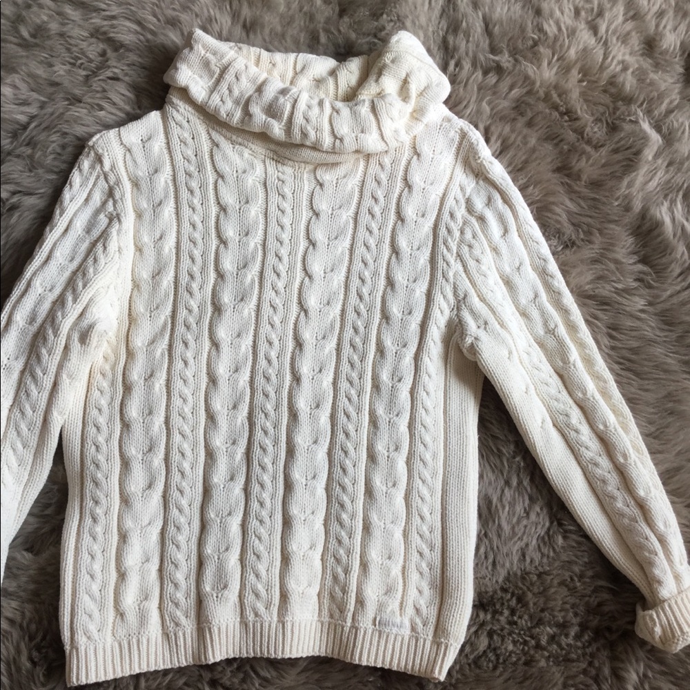 Thick knit sweater